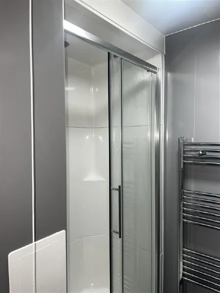 Photograph of a bathroom in City Campus Standard Accommodation.